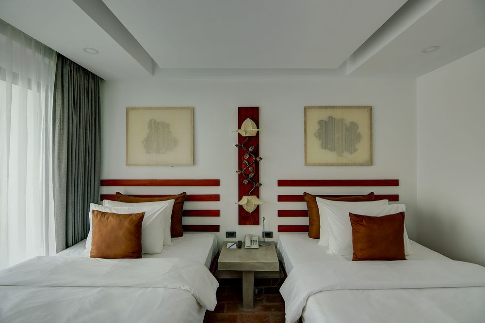 The Thirdfold Residence Siem Reap Extérieur photo Deluxe Room