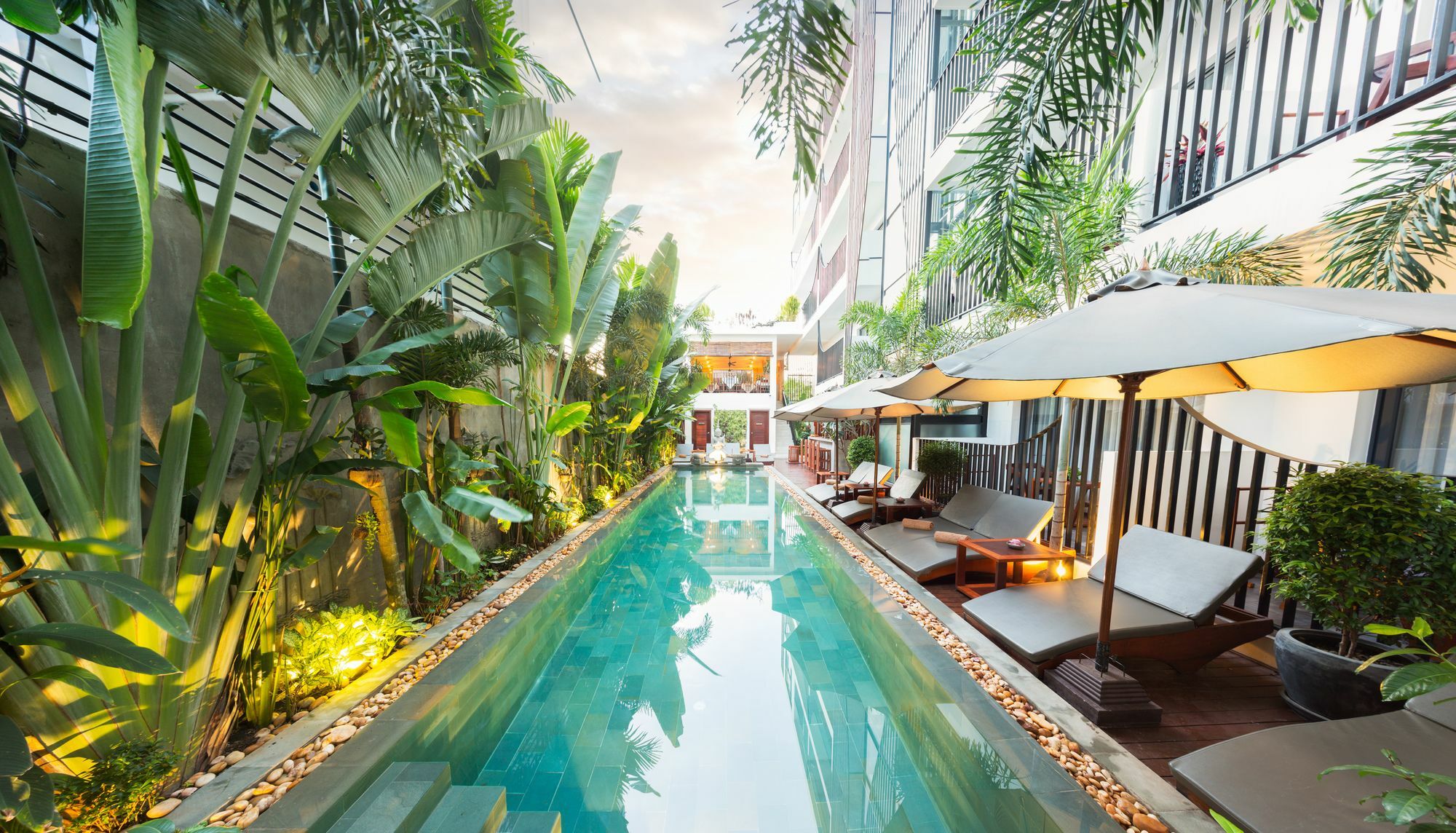 The Thirdfold Residence Siem Reap Extérieur photo The swimming pool at the hotel